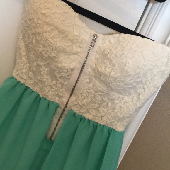 🆕 Papaya: White/Mint Strapless Dress - Picture 2 of 3